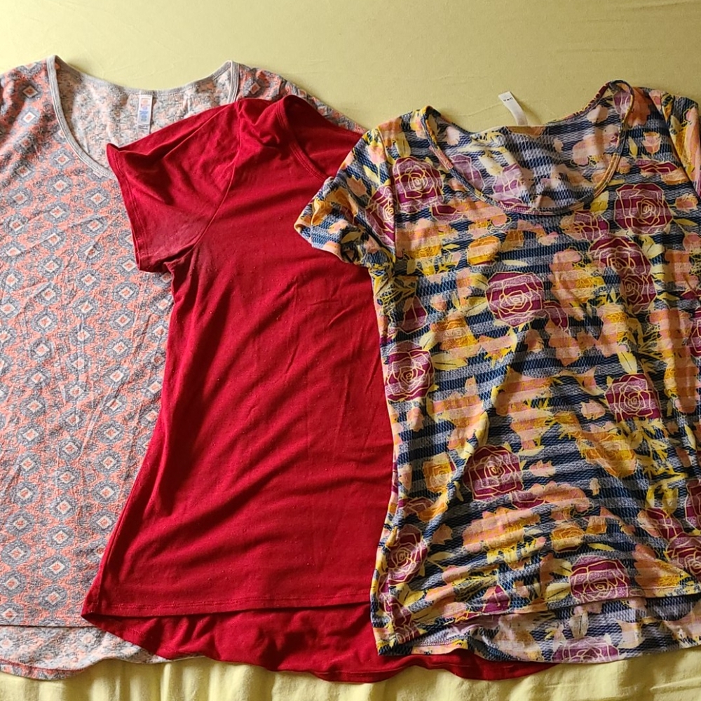 Lularoe Classic Tee Bundle - XL